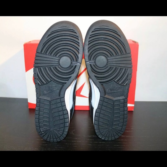 Nike Dunk Low Black White ‘Panda’ - Picture 3 of 4